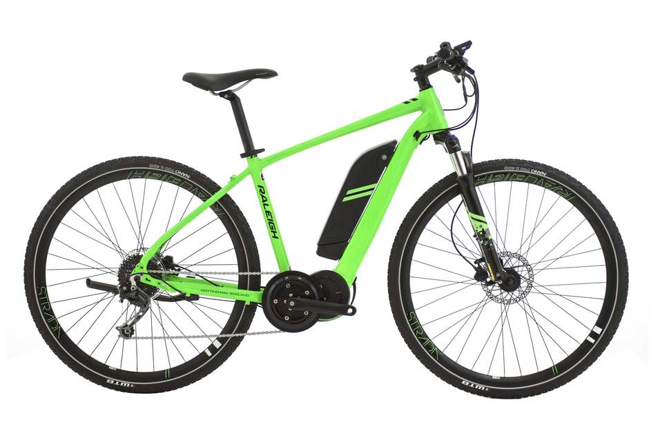 raleigh-strada-tse-2016-electric-hybrid-bike-green-EV277551-6000-1